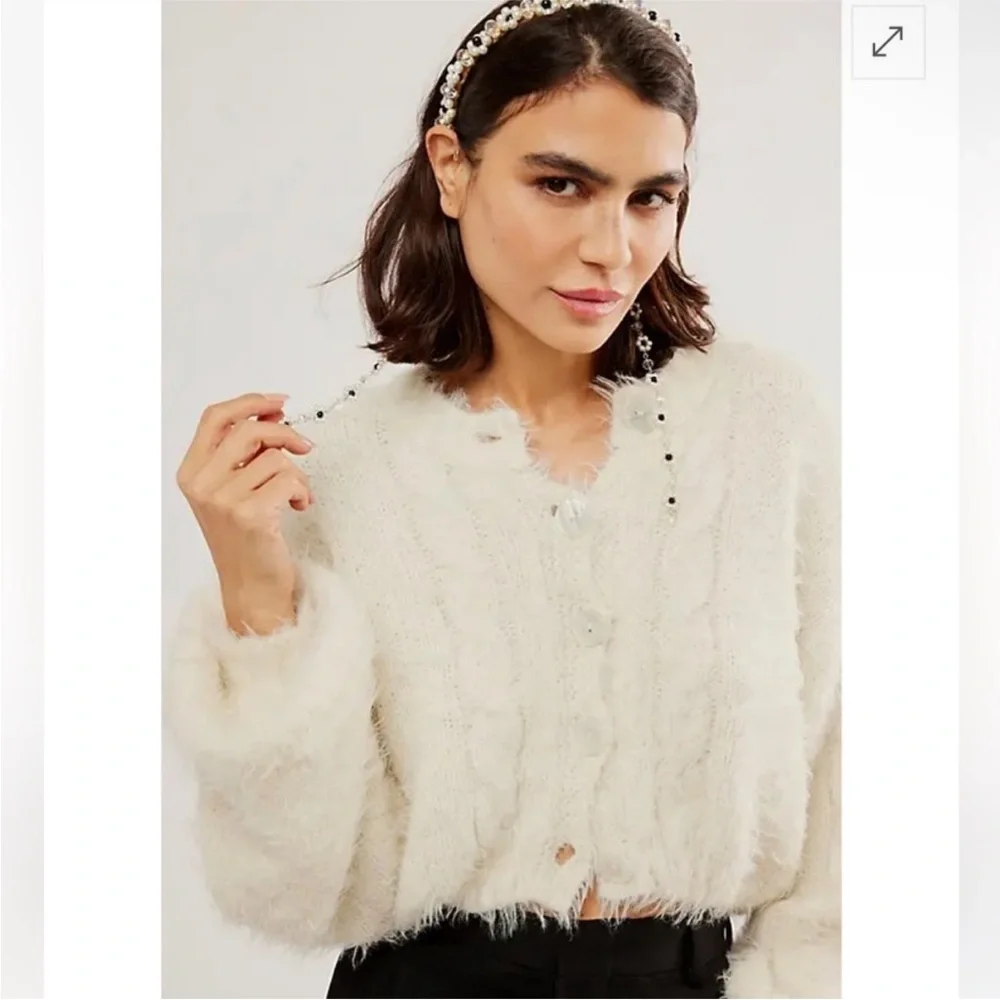 Free People x Curried Myrrh Magritte Pearl Maisie Dangle Beaded Headband NEW - Picture 4 of 8